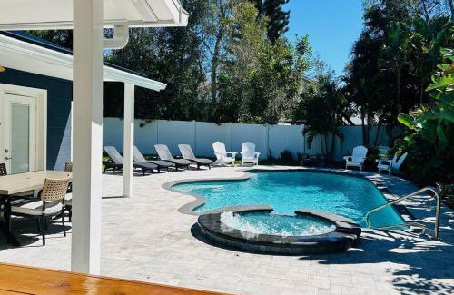 Indian Rocks Beach Casa | Beautiful home with large pool! Close to the beach!