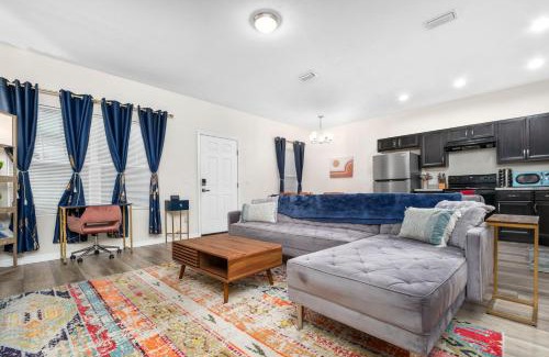 Gainesville Casa | Beautiful Home, Walk to UF, Newly built