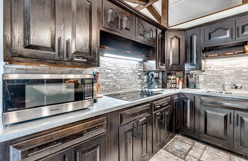 Central Oklahoma City Casa | Beautiful home with large outdoor pool and hot tub. Large beautiful backyard
