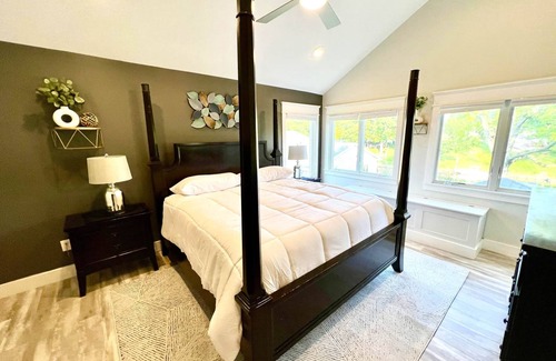 Huron Casa | Beautiful Home with inground pool & boat dock!