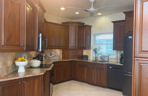 Naples Casa | Beautiful home with panoramic views on the 17th hole of prestigious Eagle Creek