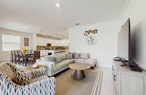 Four Corners Casa | Beautiful home with private pool and space for the whole family
