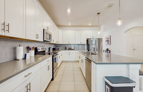 Four Corners Casa | Beautiful home with private pool and space for the whole family
