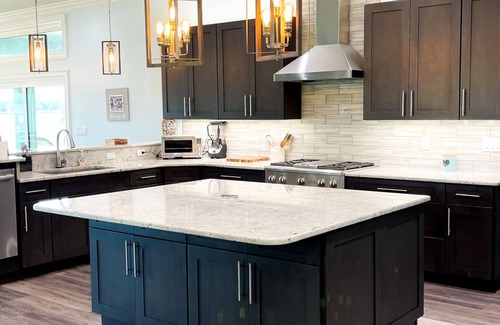 Babson Park Casa | Beautiful home with white sand beach on stunning Crooked Lake