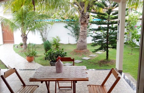 Arraial do Cabo Casa | Hermosa casa w / jardín (Figueira) .Recanto entre el mar y la laguna. Su familia merece!