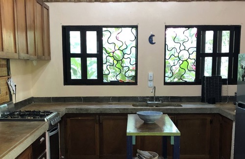 Cabuya Casa | Beautiful House Close to Beach and Local Spots. Major State Parks Near by