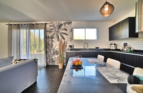 Etaules Casa | Beautiful house for vacation