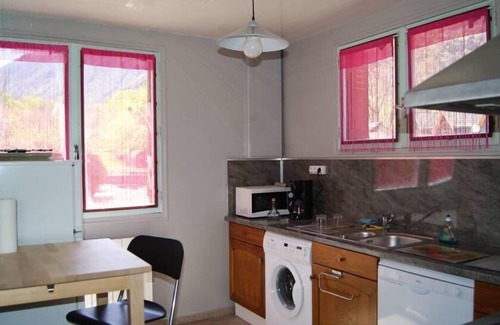 Ax-les-Thermes Casa | Bonita casa al borde de un río con gran jardín 15 minutos Ax los baños