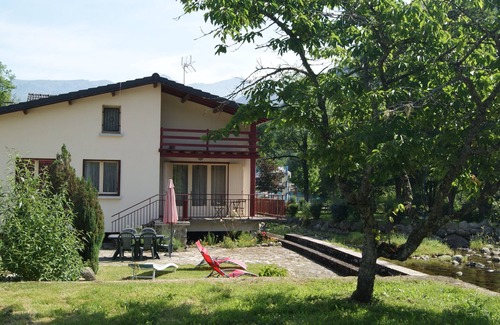 Ax-les-Thermes Casa | Bonita casa al borde de un río con gran jardín 15 minutos Ax los baños