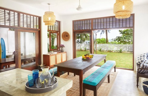 Weligama Villa | Hermosa casa, hermosa piscina - entrando en 365 días de playa de surf en Sri La