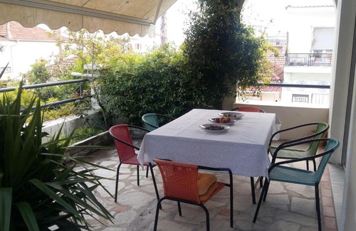 Nea Peramos Casa | Beautiful house