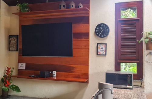 Guaramiranga Casa | Linda casa en la sierra con piscina, sauna, duchas, billar, cancha, barbacoa
