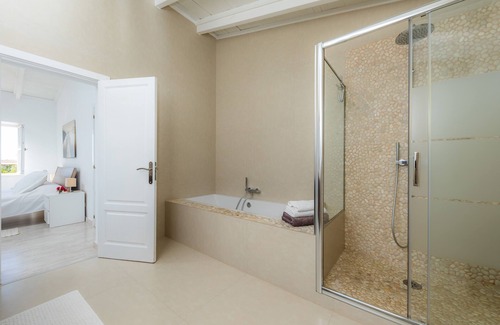 Sa Coma Villa | Elegante casa de campo en Bunyola cerca de Palma, WiFi, aire acondicionado, piscina, jardín, zona tranquila