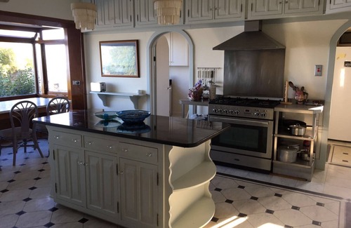 Seaview Casa | Beautiful house on the seafront in the centre of Seaview village
