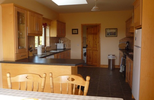 Emlaghmore Cabaña | Hermoso campo a pie de piedra Reenroe playa, Ballinskelligs