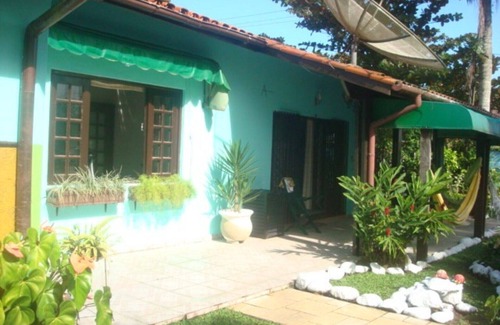 Itanhaem Casa | Bela Casa con 7 Habitaciones con 6 suites {cómodo para jugar al patio WIFI}