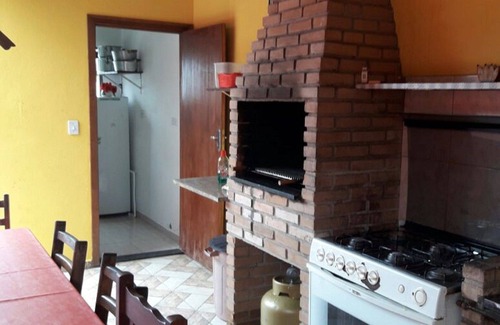 Downtown Ubatuba Casa | BEAUTIFUL HOUSE WITH 5 BEDROOMS, 5 BATHROOMS FOR 25 PEOPLE, PEREQUE AÇU BEACH, UBATUBA
