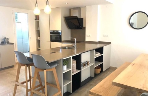 Marbella Cabaña | Preciosa casa de 4 habitaciones y 3 baños, Urbanización Los Naranjos, Puerto Banus