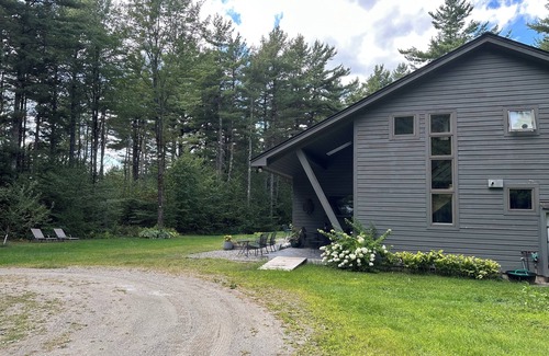 Williamsville Casa | Beautiful house with loft in picturesque Marlboro