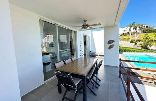 Región costera Casa | Hermosa casa con vista al mar en Jama Campay