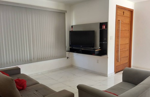 Camburi Casa | Casa con piscina, hidromasaje y barbacoa.