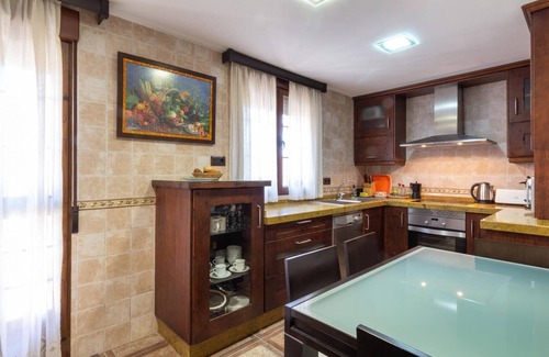 Padul Cabaña | Fantástica casa con piscina, jardín