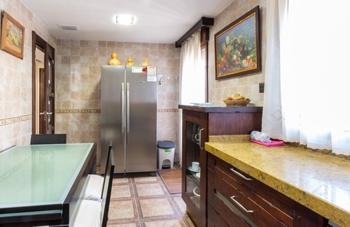 Padul Cabaña | Fantástica casa con piscina, jardín