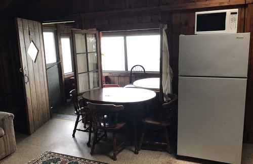 Herron Cabaña | Hermosa Hubbard Lake Cottage 1