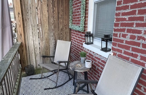 Bloomingdale Casa | Hermosa en Bloomingdale con estacionamiento