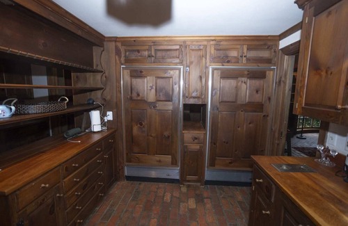 Lincoln Casa | Beautiful in town acreage
