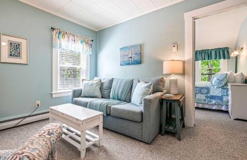 Ogunquit Casa | Beautiful inn ideal location Suite 3 Sea Glass