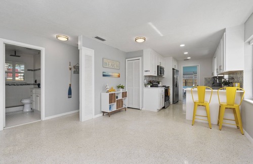 Fort Pierce Casa | Beautiful Island Home to relax!