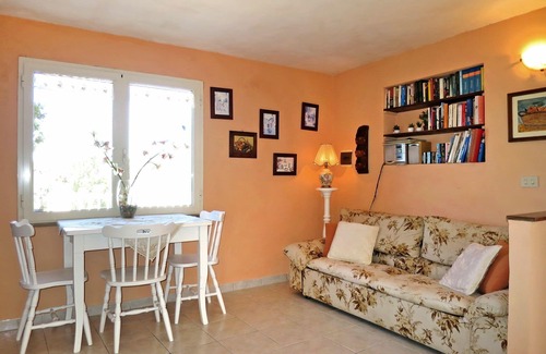 Monte Argentario Casa | Maravillosa casa de vacaciones privada con WIFI, TV, patio, mascotas permitida y aparcamiento