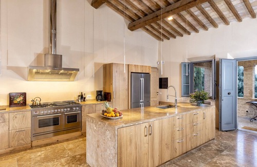 San Giovanni d'Asso Villa | Casa de vacaciones privada con WIFI, A/C, piscina privada, TV, patio, cerca de Montalcino