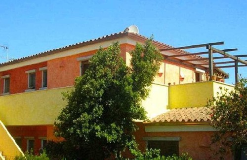 Porto Pozzo Apartamento | Luminoso trilocale con vista mare - Residence Eolo