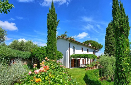 Serravalle Pistoiese Villa | Casa de vacaciones privada con piscina privada, A/C, WIFI, TV, patio, vista panorámica