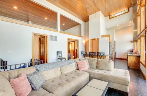 Carey Bay Casa | Beautiful Lake Coeur dAlene Retreat Deck and View!