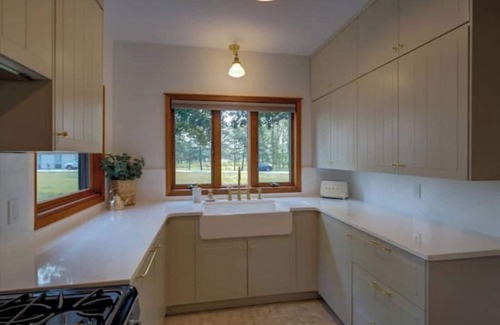 Lake Koshkonong Casa | Beautiful lake home on Lake Koshkonong