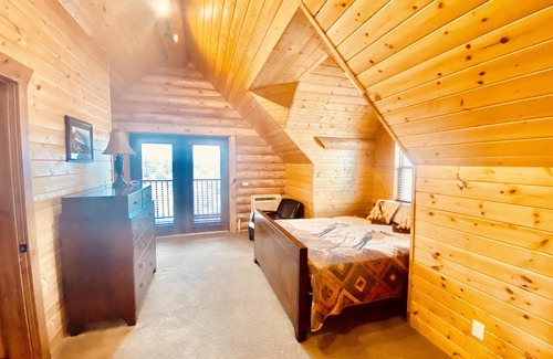 Duchesne County Cabina | Hermosa al lado del lago 5 Dormitorio Lodge