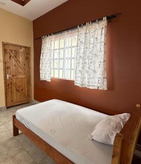Uasin Gishu Casa | Beautiful Lake Side Home