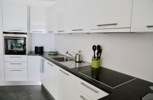 Gordola Apartamento | Beautiful Apartment with lake-view (Lago Maggiore)
