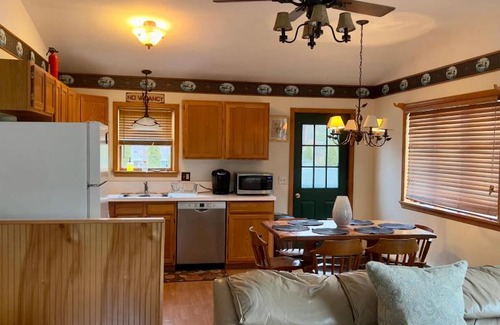 Copake Casa | Beautiful Lakehouse with POOL TABLE by CozySuites