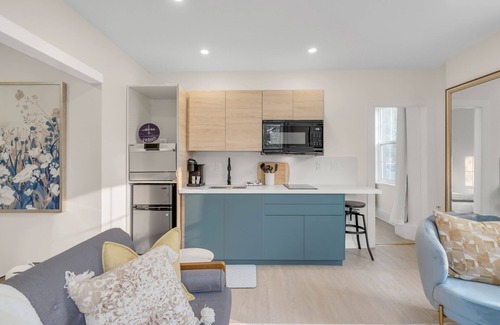 Port Hope Apartamento | Beautiful Lakeside Haven: Your Dream Lakeside Gateway.