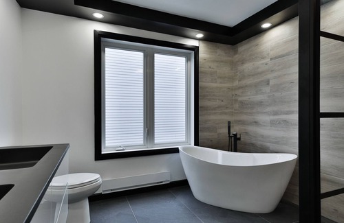 Repentigny Casa | Beautiful & large 4 bed house, 20mn from Montreal