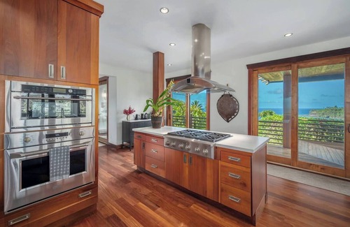 Kalihiwai Casa | Beautiful, large 5 bedroom house with pool and jacuzzi overlooking Kalihiwai Bay