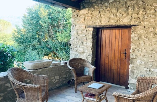 Manas Casa | BEAUTIFUL, LARGE HOUSE FOR A WONDERFUL VACATION