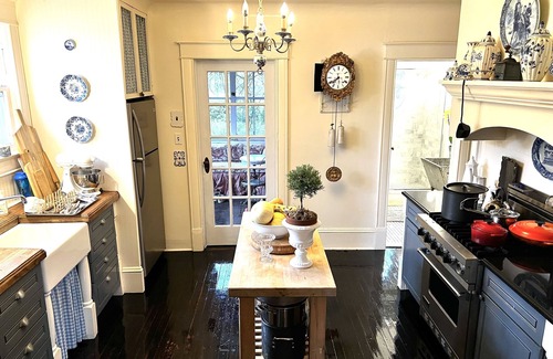 Clintondale Casa | Beautiful Liberty View Farm House Beyond Organic!