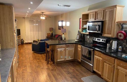 Bountiful Apartamento | Beautiful Little Mountain Oasis!