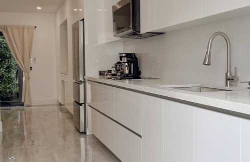 West Little Havana Cabaña | Beautiful Loft Cottage in the heart of Miami
