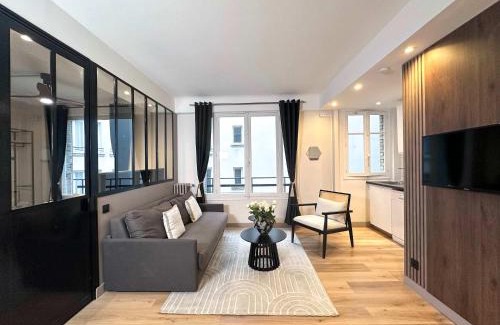 8th Arrondissement Apartamento | Beautiful Loft in Champs-Élysées